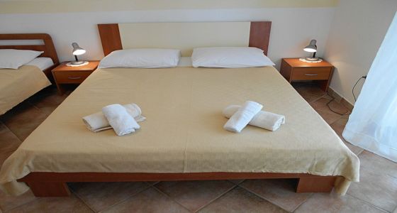Cheap_accommodation_in_Croatia_on_island_Ciovo_Trogir